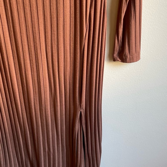 Dynamite Brown Dress - Picture 3 of 6